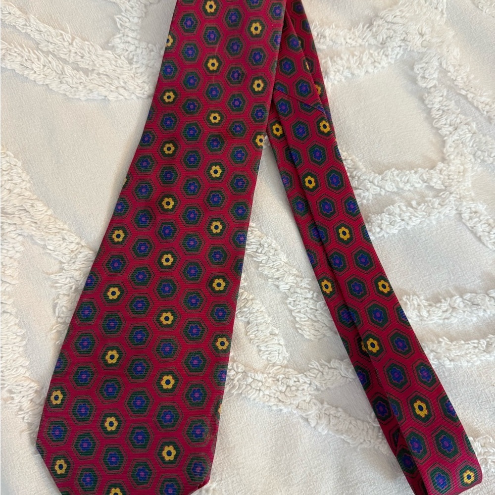 Chaps Multicolor Hexagon Silk Tie